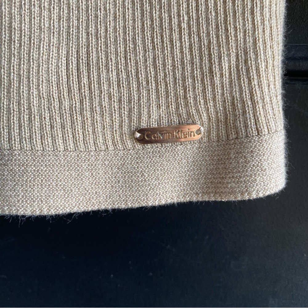 Calvin Klein Tan Ribbed Zip-Front Cardigan - Picture 5 of 8